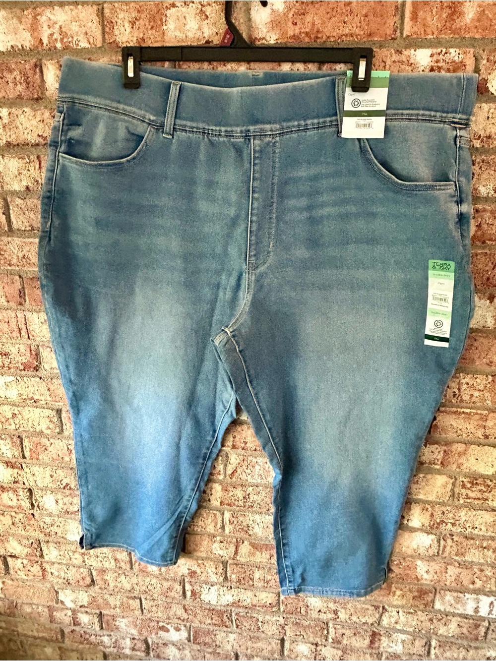 Women’s Capri 3X Blue Stretch Denim Jeans - Comfortable Everyday Fit
